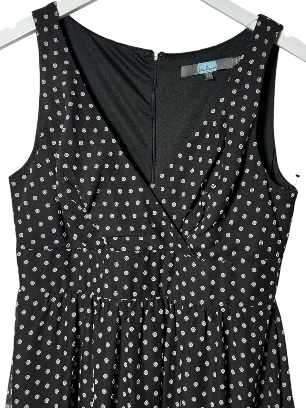 Eva Franco Dainty Floral Clipot Maxi Dress Size 10P Black White - Picture 5 of 10